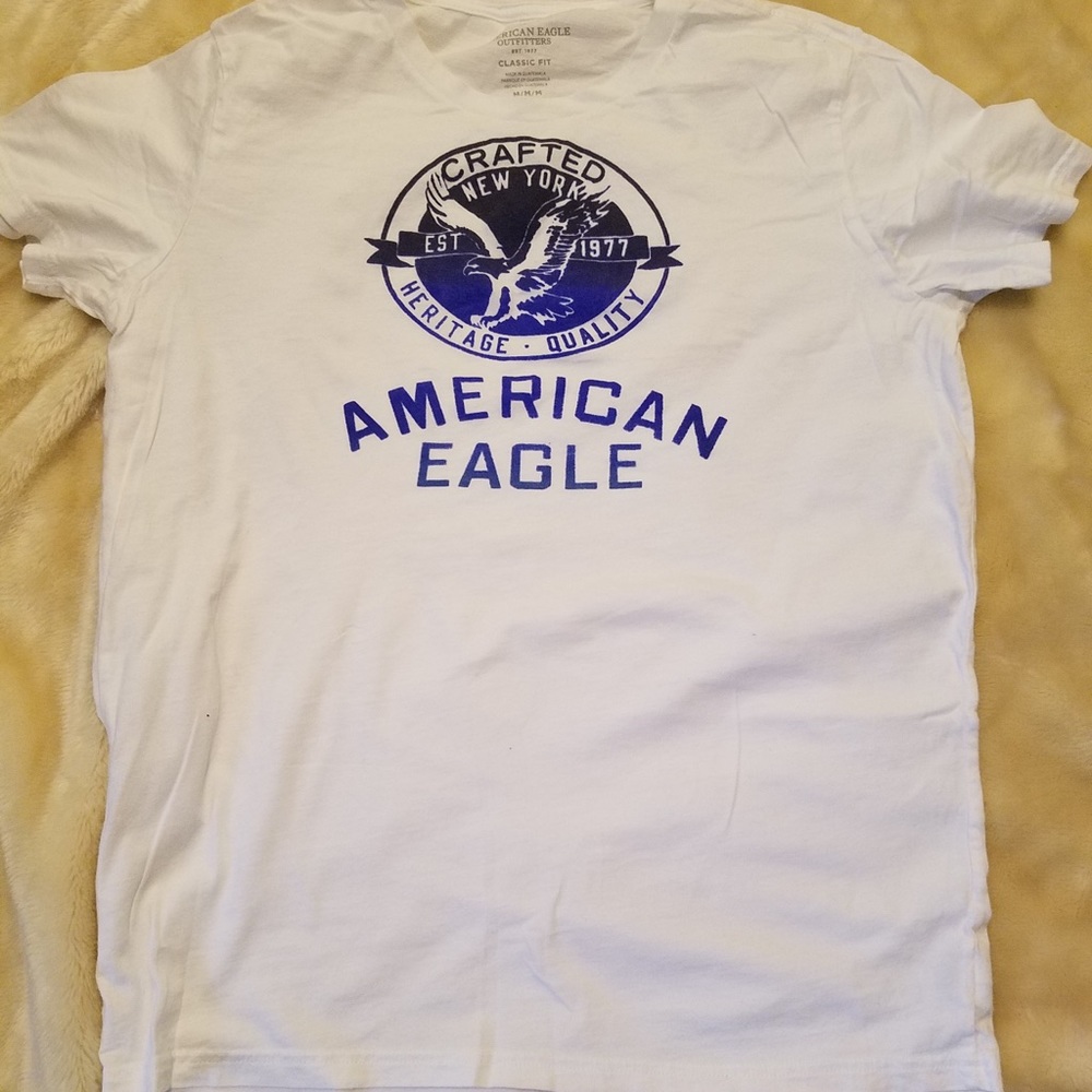 American Eagle T-shirt